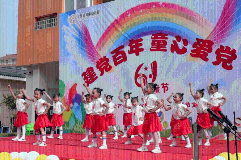 天津银行:冯侠辞任监事长